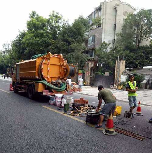 化糞池清底污水管道清洗環衛抽糞高壓清洗管道污水管道疏通