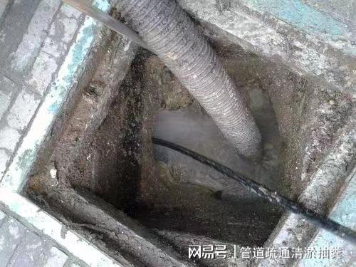 蘇州匯洲通18913780333為常熟雨污管道疏通清洗清淤提供養護作業