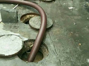 圖 松江疏通下水道 清洗雨水管道 清理化糞池 管道維修安裝等 上海管道維修